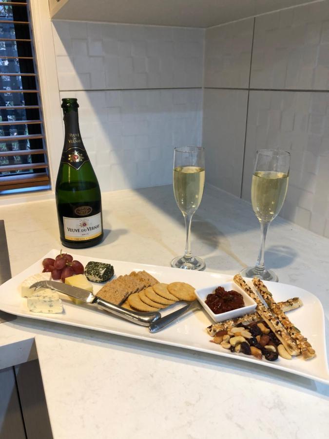 Cherrywood Cottage Akaroa Ngoại thất bức ảnh