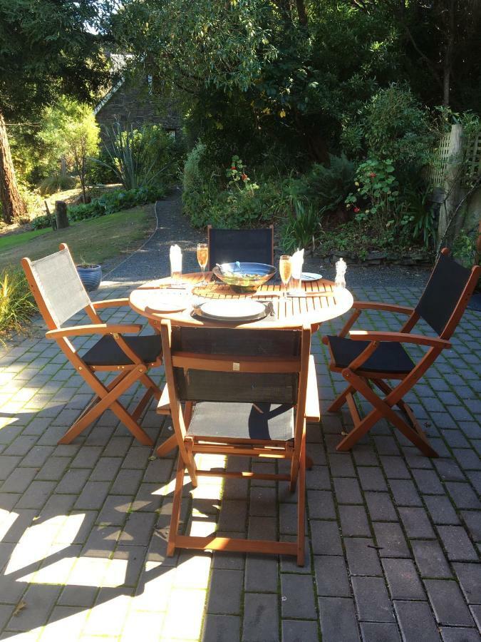 Cherrywood Cottage Akaroa Ngoại thất bức ảnh